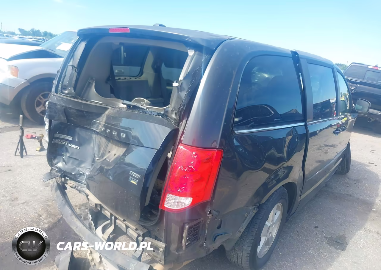 2012 Dodge Grand Caravan Crew VIN:2C4RDGDG8CR108064 - 4