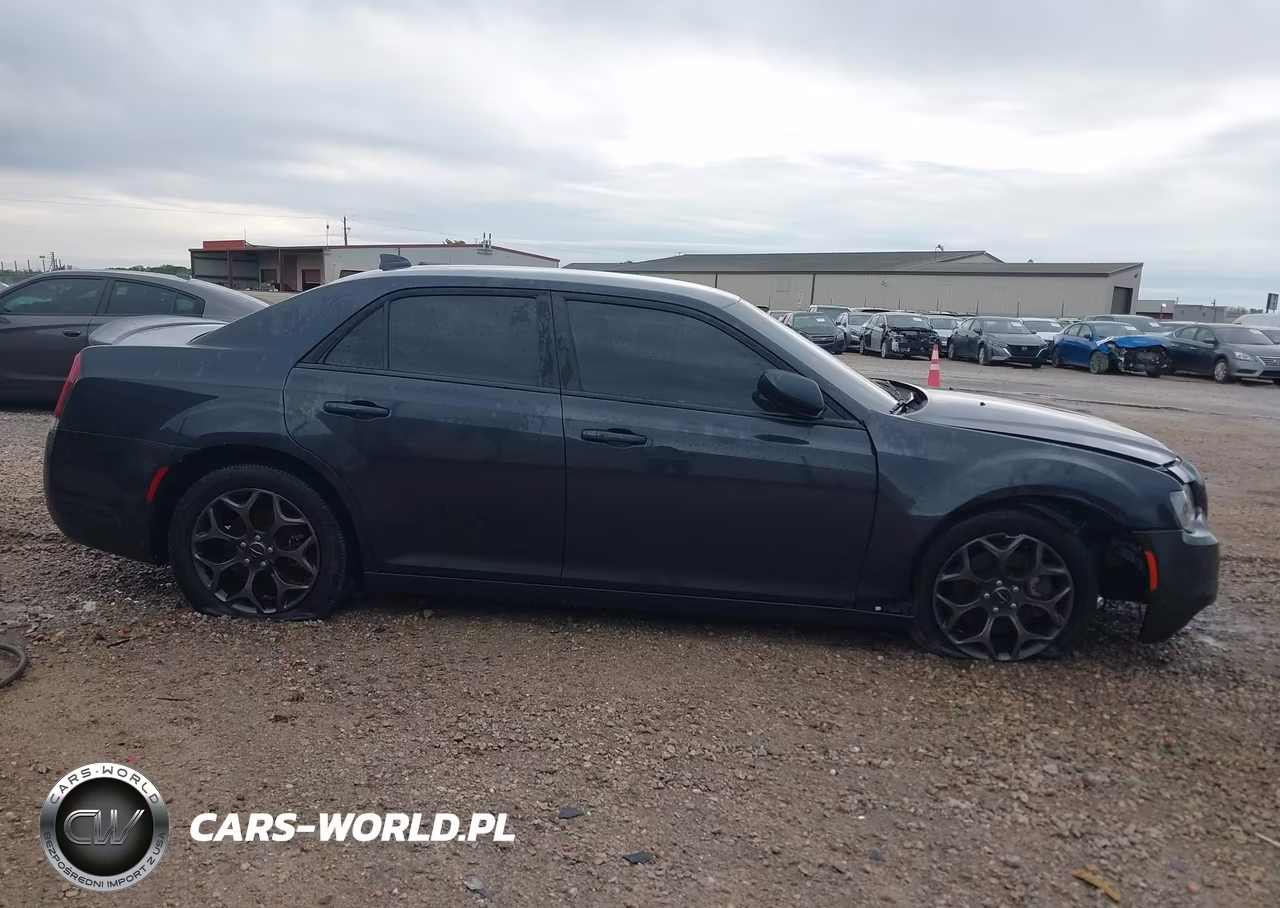 2018 Chrysler 300 300S Awd VIN:2C3CCAGG8JH240797 - 13