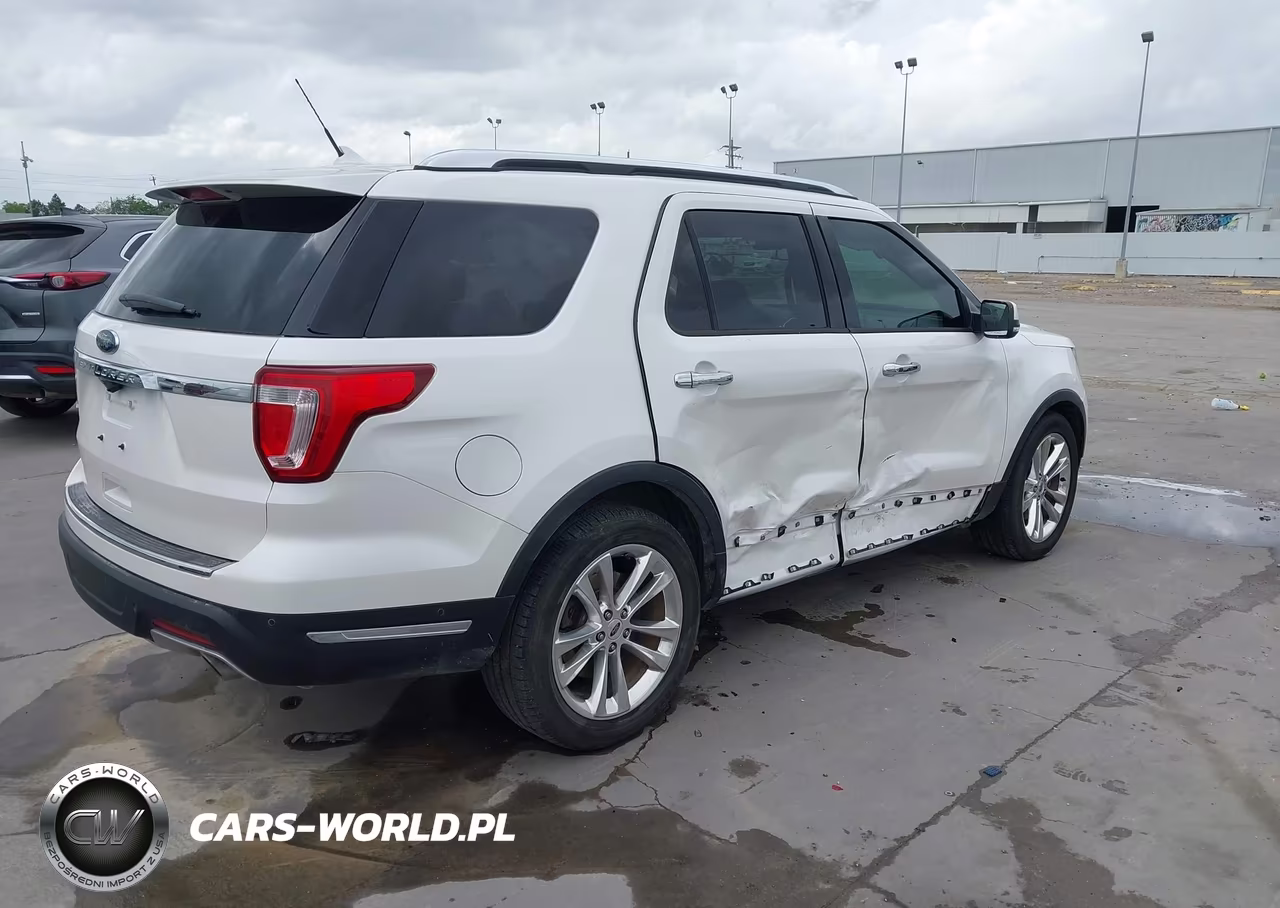 2018 Ford Explorer Limited VIN:1FM5K7F82JGA67046 - 4