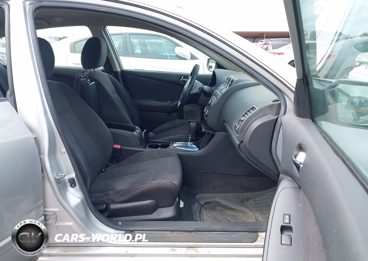2011 Nissan Altima Hybrid VIN:1N4CL2AP1BC126287 - 5