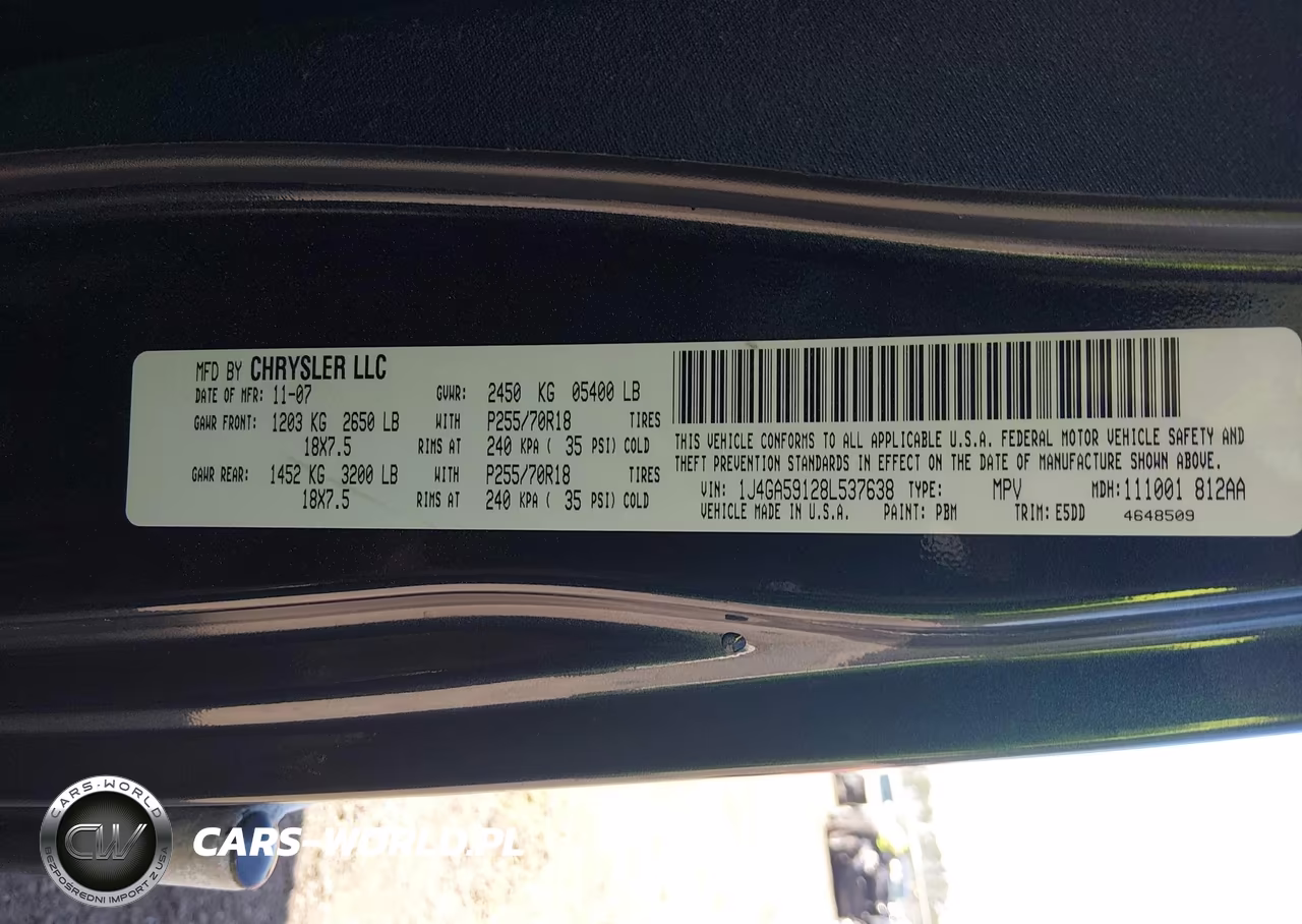 2008 Jeep Wrangler Unlimited Sahara VIN:1J4GA59128L537638 - 9