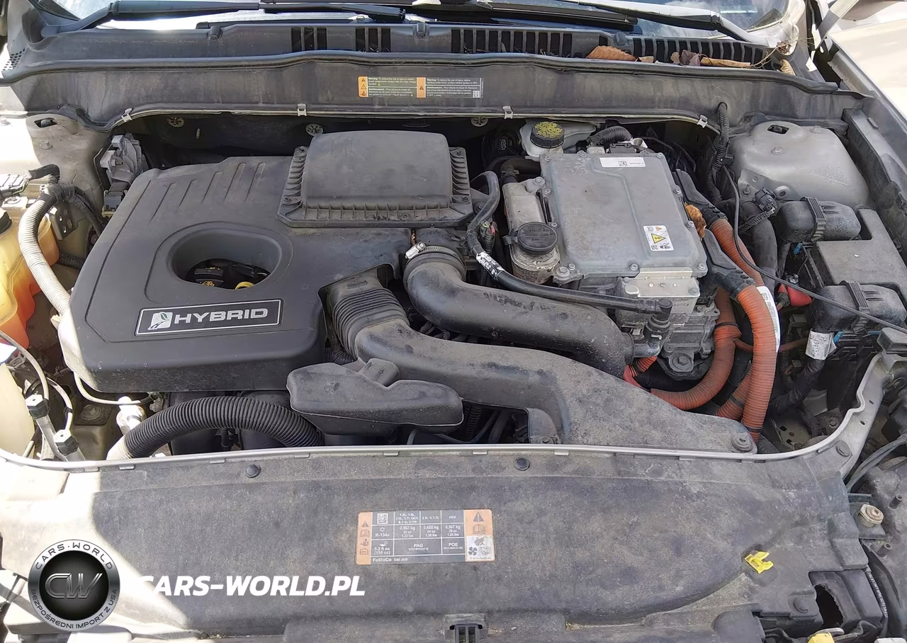 2015 Ford Fusion Hybrid S VIN:3FA6P0UU7FR266925 - 10
