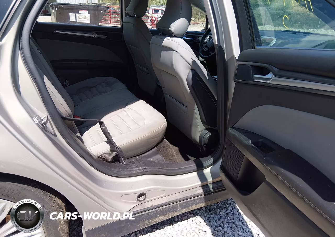 2015 Ford Fusion Hybrid S VIN:3FA6P0UU7FR266925 - 8