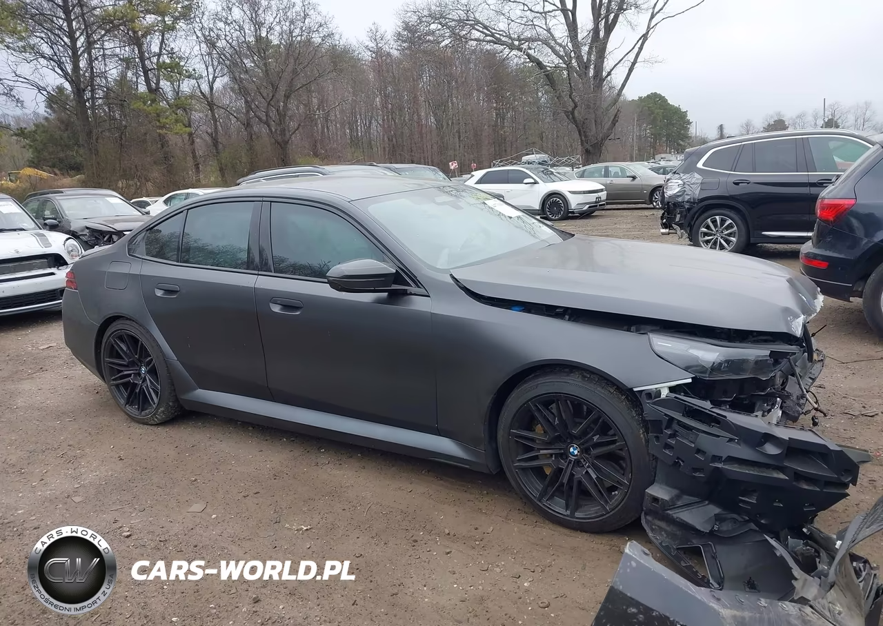 2025 BMW M5 VIN:WBS83FK04SCU09526 - 13