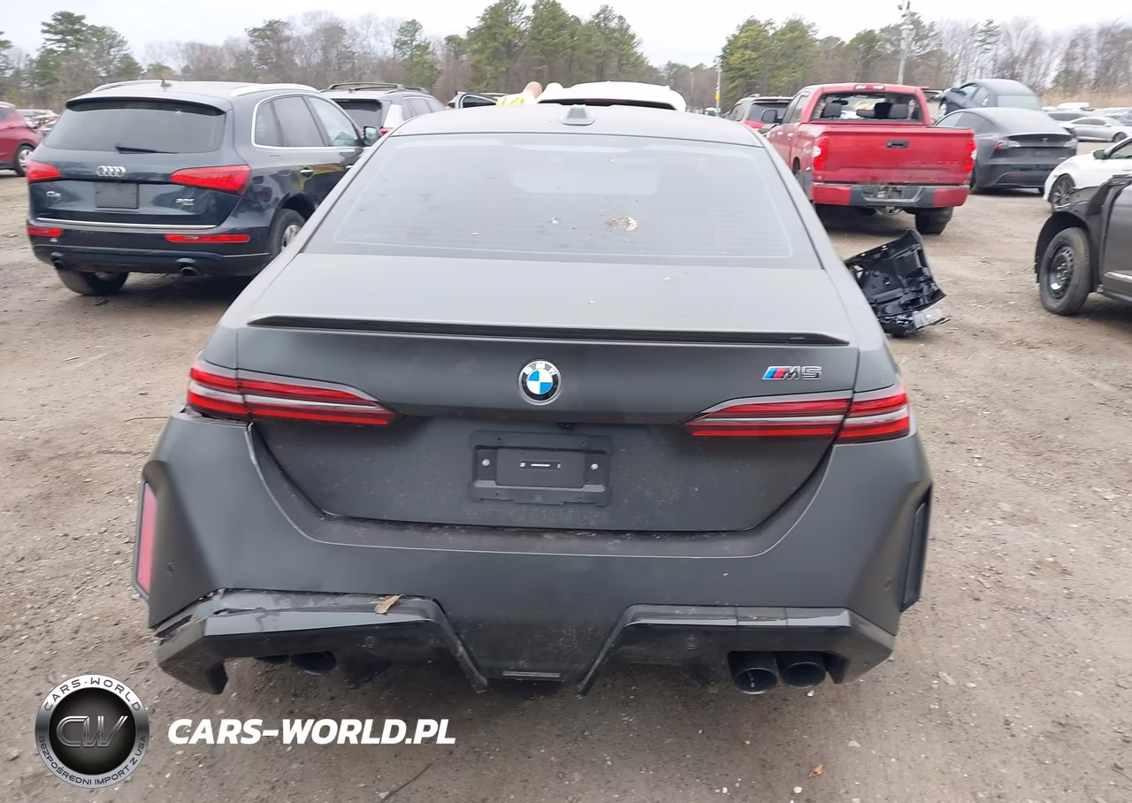 2025 BMW M5 VIN:WBS83FK04SCU09526 - 16