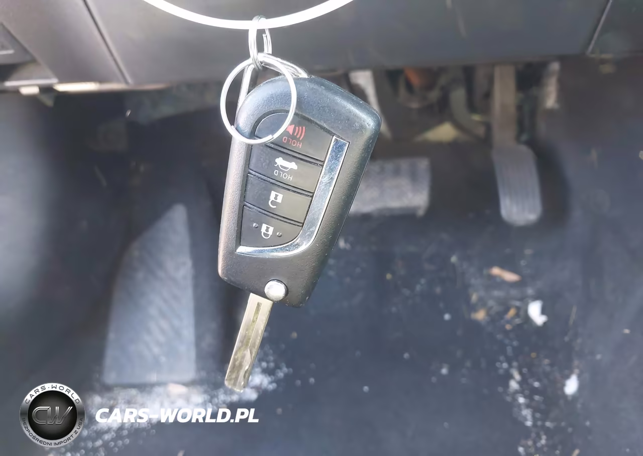2021 Toyota Corolla Le VIN:5YFEPMAE9MP209168 - 11