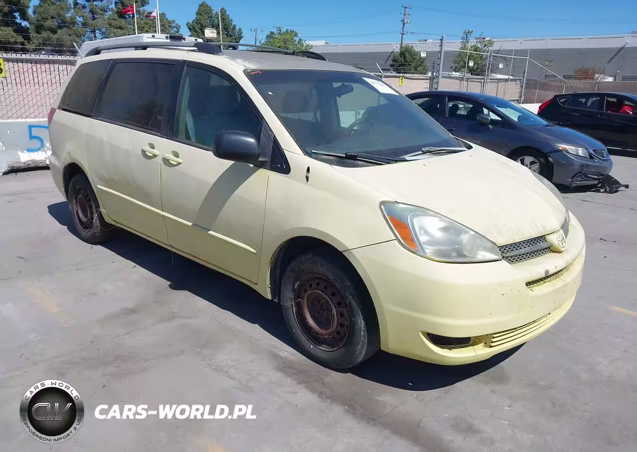 2004 Toyota Sienna Le