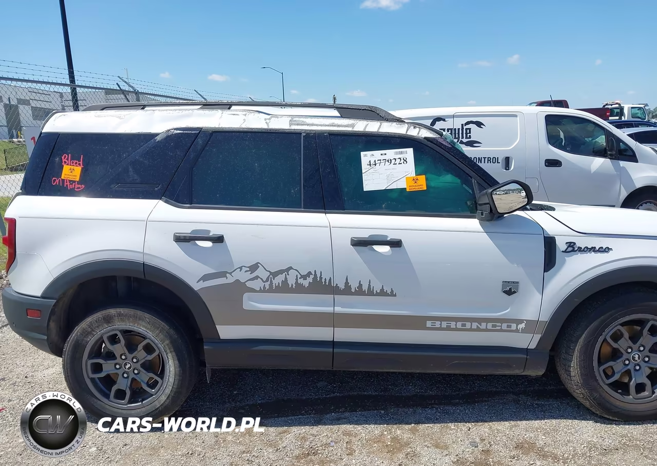 2022 Ford Bronco Sport Big Bend VIN:3FMCR9B66NRD63236 - 11