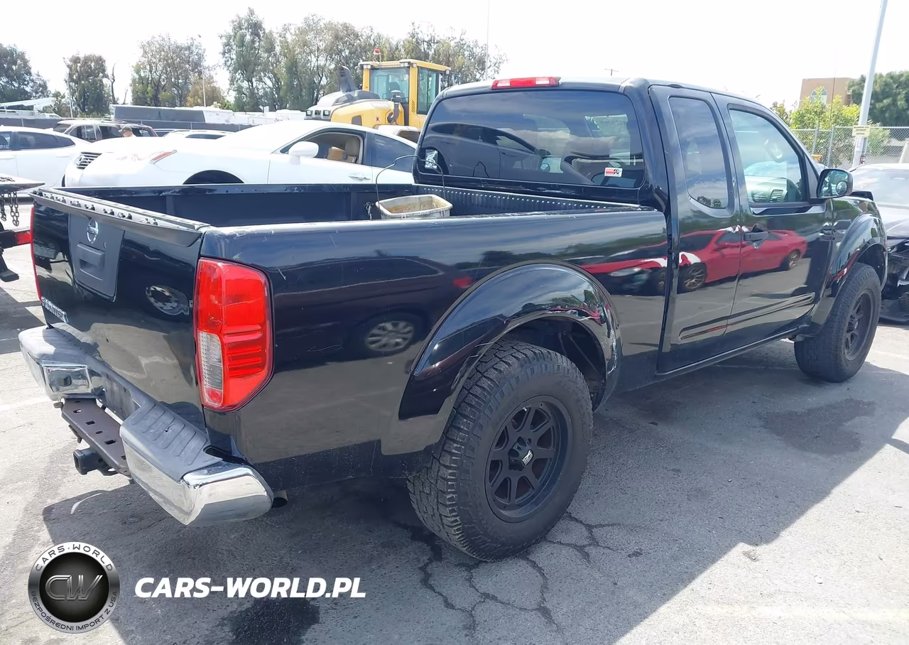 2015 Nissan Frontier S VIN:1N6BD0CT4FN721286 - 4