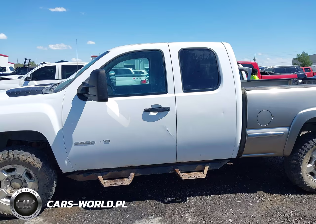 2011 Chevrolet Silverado 2500Hd Work Truck VIN:1GC2KVC83BZ258948 - 14