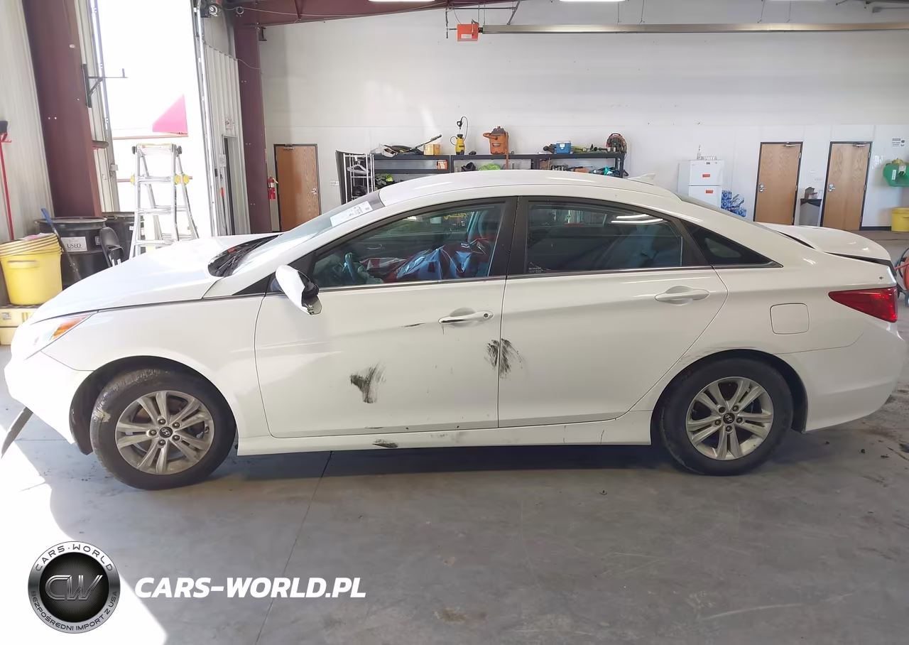 2014 Hyundai Sonata Gls VIN:5NPEB4AC1EH935733 - 15