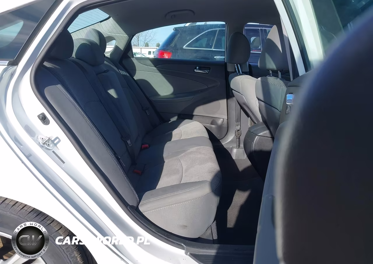 2014 Hyundai Sonata Gls VIN:5NPEB4AC1EH935733 - 8