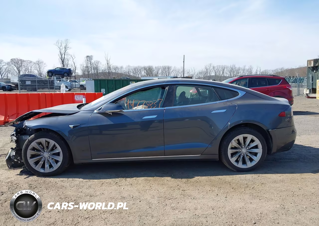 2018 Tesla Model S 100D-75D-P100D VIN:5YJSA1E21JF249576 - 14