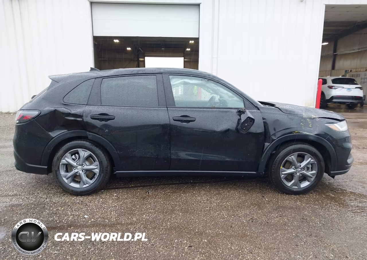 2026 Honda Hr-V Awd Lx VIN:3CZRZ2H37TM741586 - 14