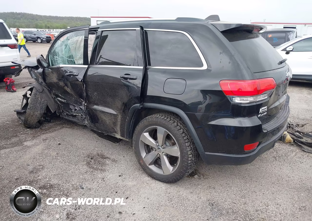 2014 Jeep Grand Cherokee Laredo VIN:1C4RJFAG3EC139208 - 3
