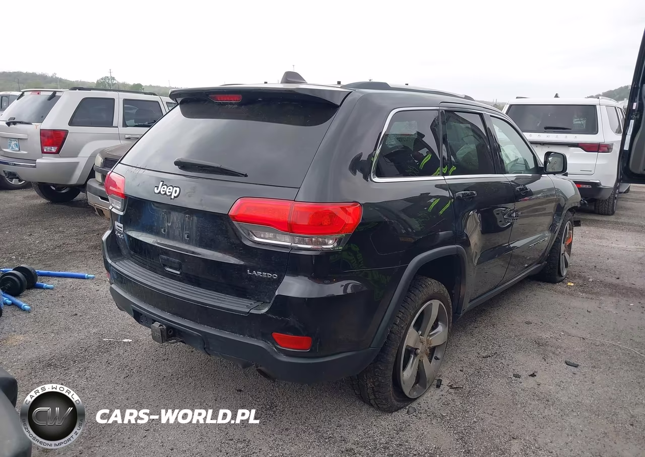 2014 Jeep Grand Cherokee Laredo VIN:1C4RJFAG3EC139208 - 4