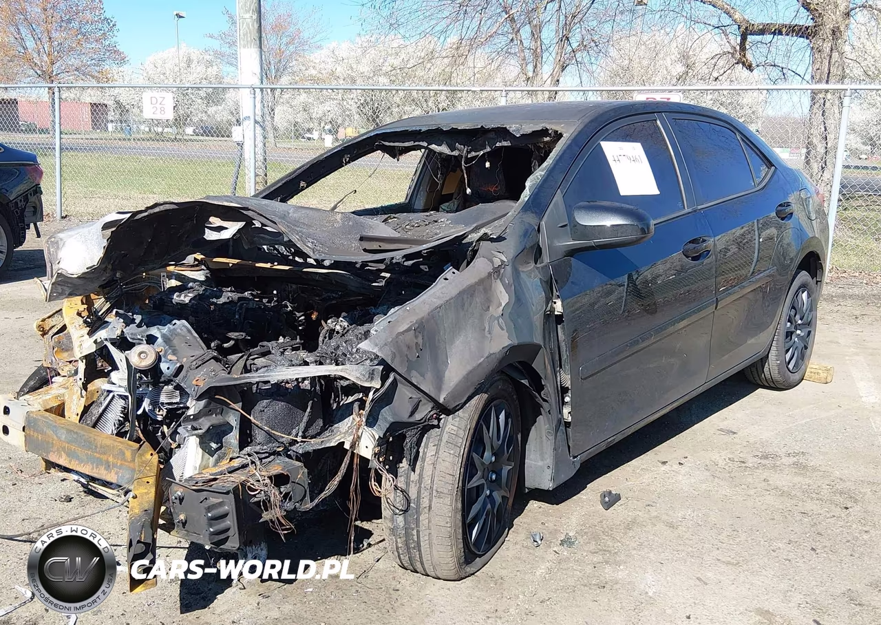 2018 Toyota Corolla Le VIN:2T1BURHE6JC111774 - 2