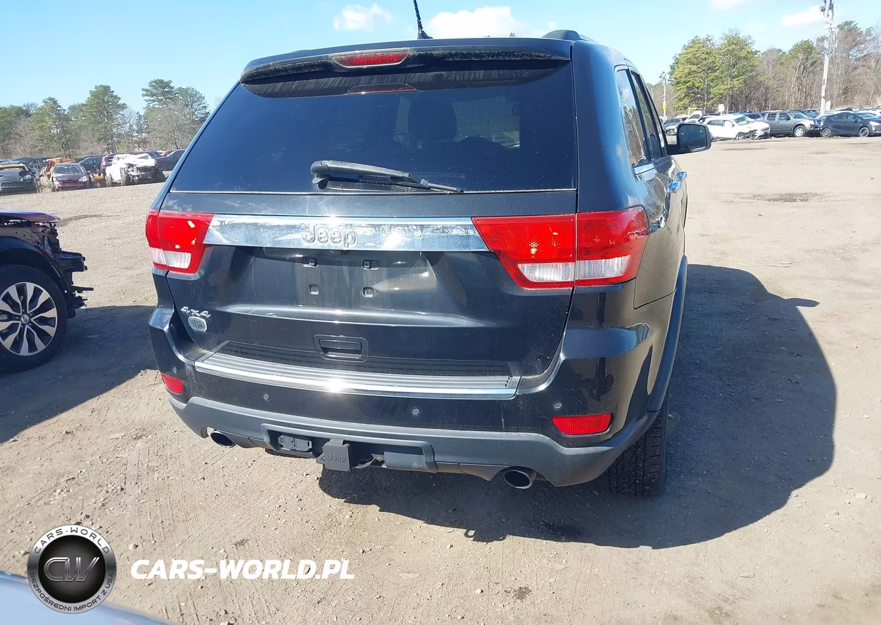2013 Jeep Grand Cherokee Overland Summit VIN:1C4RJFCT9DC614997 - 16