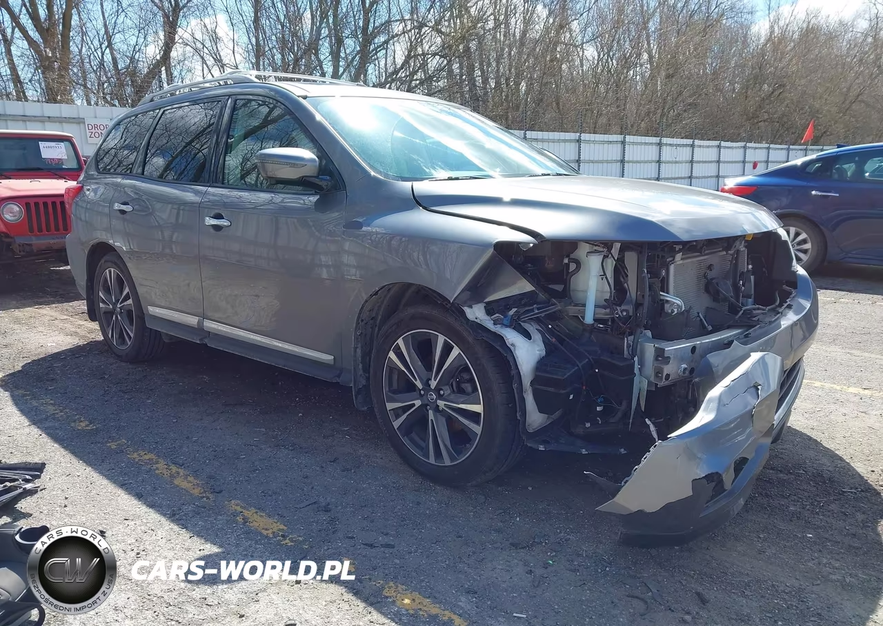 2018 Nissan Pathfinder Platinum – zdjęcie 1 z 16