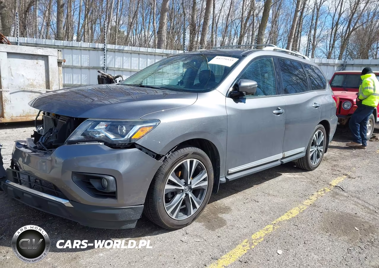 2018 Nissan Pathfinder Platinum VIN:5N1DR2MN5JC656537 - 2