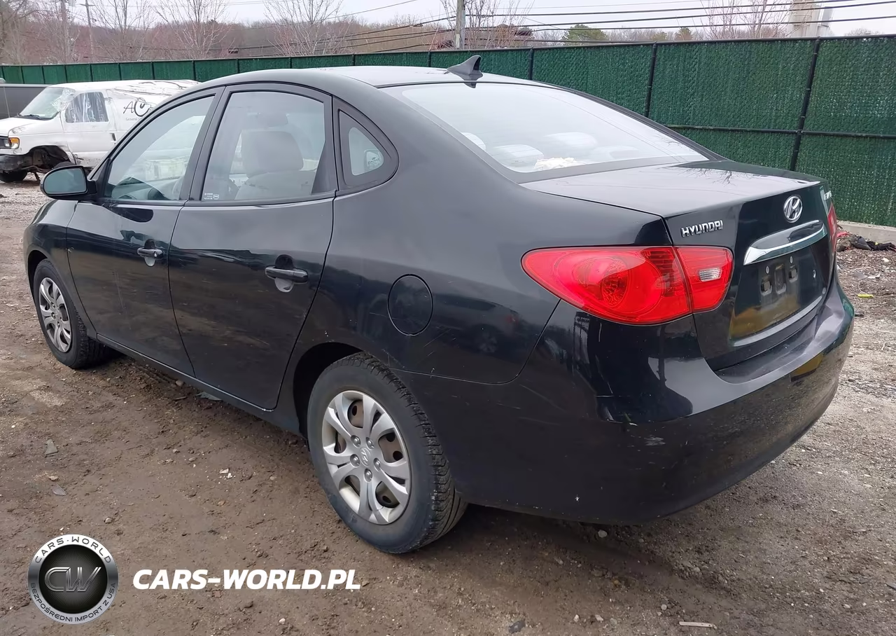 2010 Hyundai Elantra Gls VIN:KMHDU4AD0AU203975 - 3