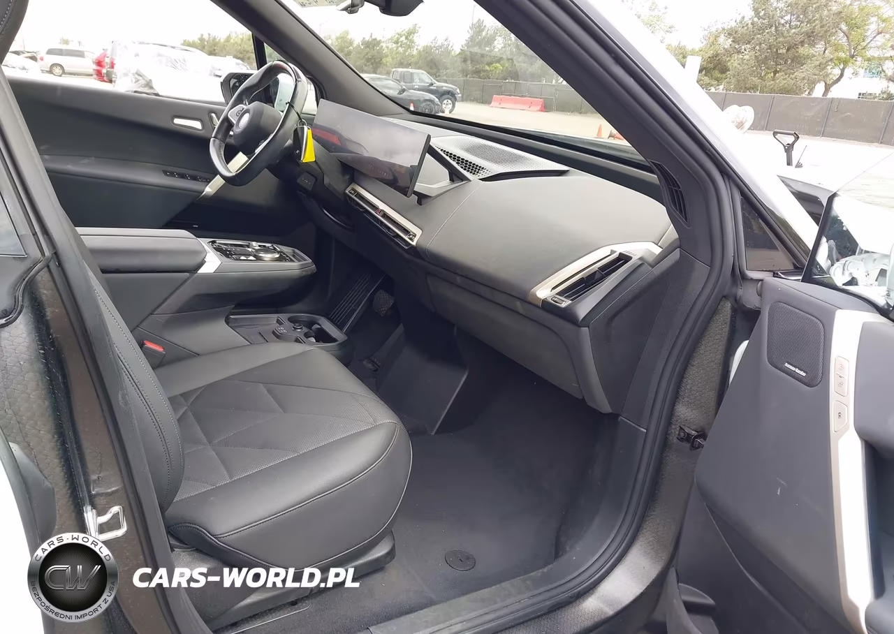 2024 BMW Ix xDrive50 VIN:WB523CF04RCP25438 - 5