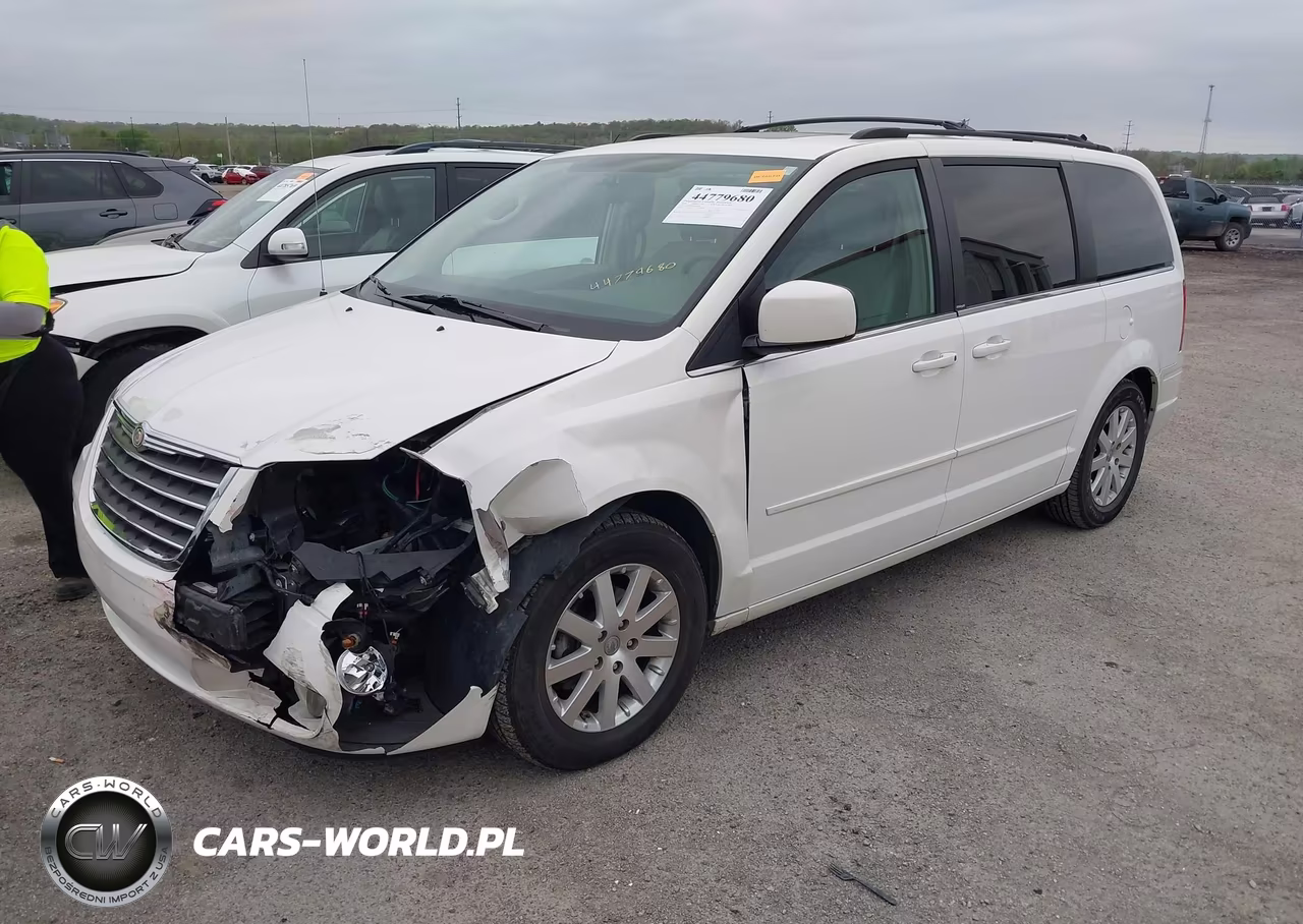 2008 Chrysler Town & Country Touring VIN:2A8HR54P58R602285 - 2