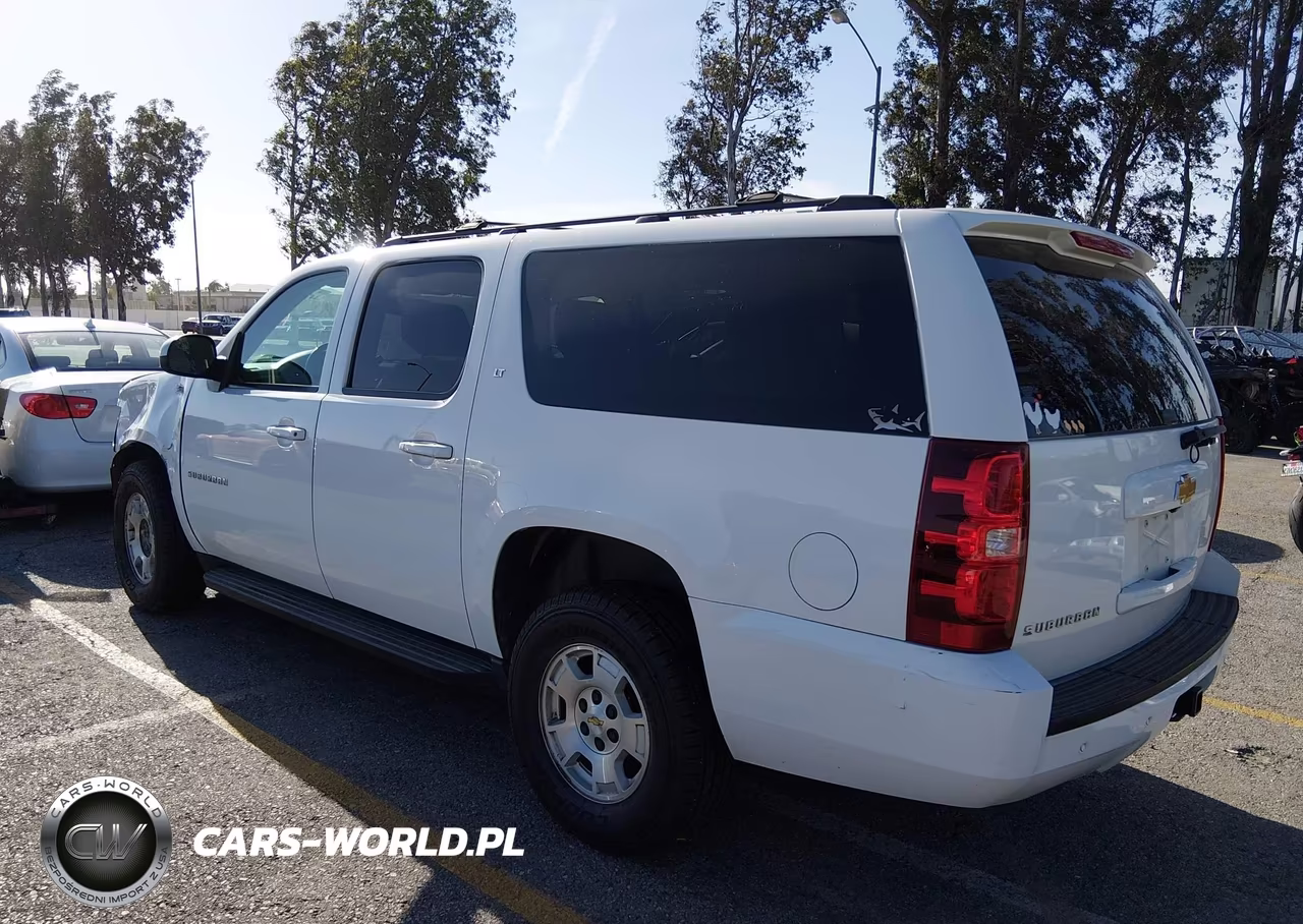 2014 Chevrolet Suburban 1500 Lt VIN:1GNSCJE02ER110573 - 3
