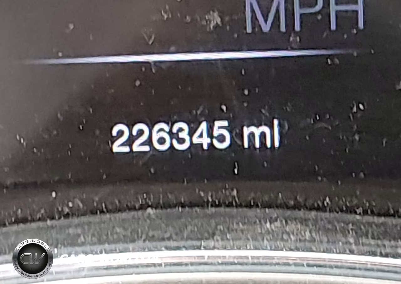 2017 Jeep Grand Cherokee Laredo 4X4 VIN:1C4RJFAG9HC800079 - 16