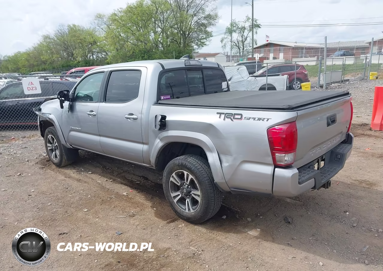 2016 Toyota Tacoma Trd Sport VIN:3TMAZ5CN0GM012686 - 3