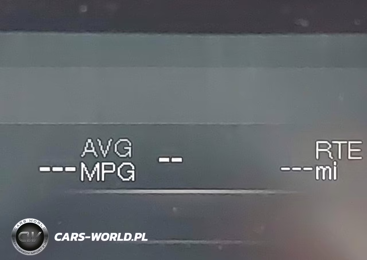 2018 Jeep Cherokee Latitude 4X4 VIN:1C4PJMCB9JD564367 - 16
