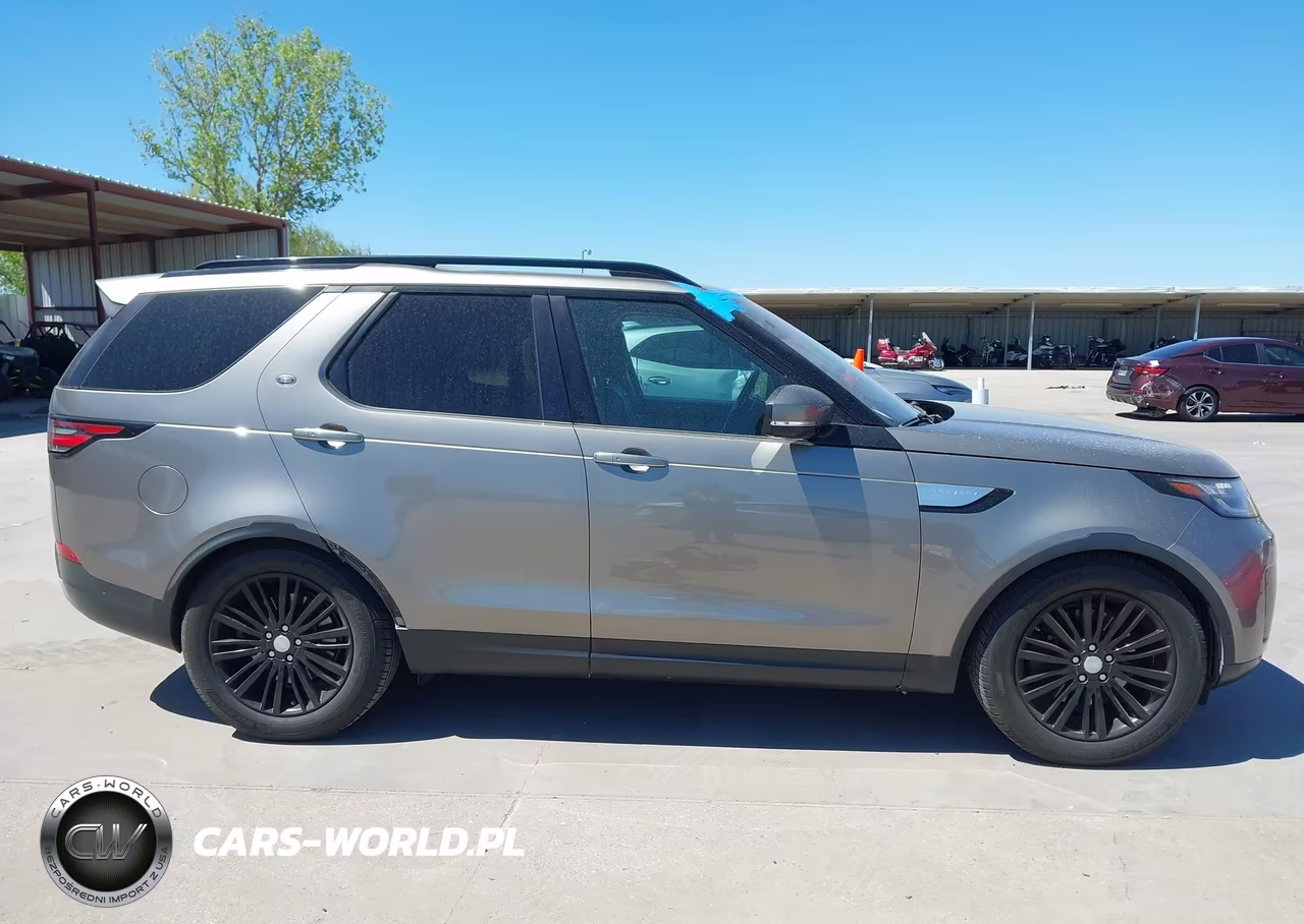 2017 Land Rover Discovery Hse Luxury VIN:SALRHBBV4HA000232 - 14