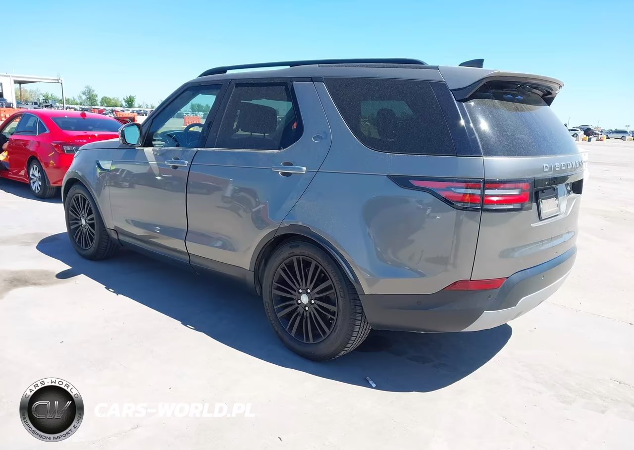 2017 Land Rover Discovery Hse Luxury VIN:SALRHBBV4HA000232 - 3