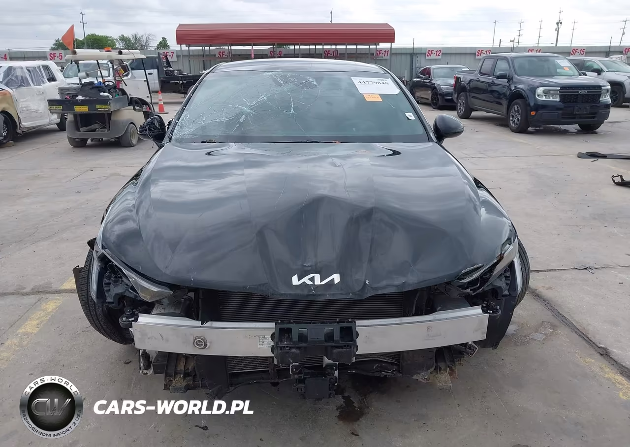 2026 Kia K5 Gt-Line Awd VIN:KNAG64J75T5412063 - 13
