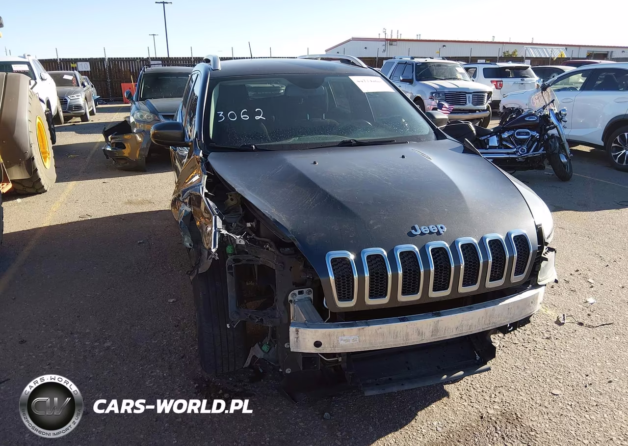 2016 Jeep Cherokee Latitude VIN:1C4PJMCB8GW316351 - 6