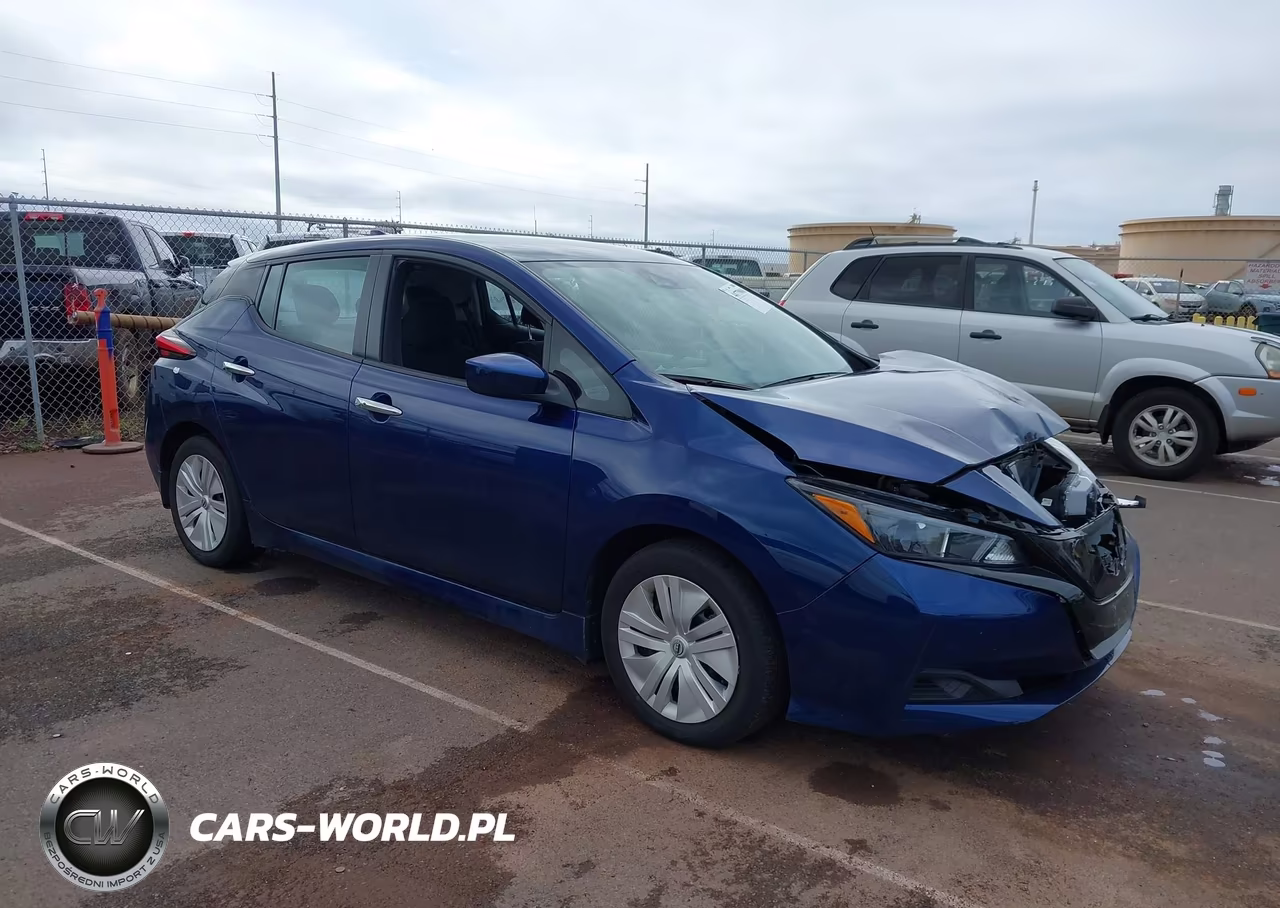 2025 Nissan Leaf S