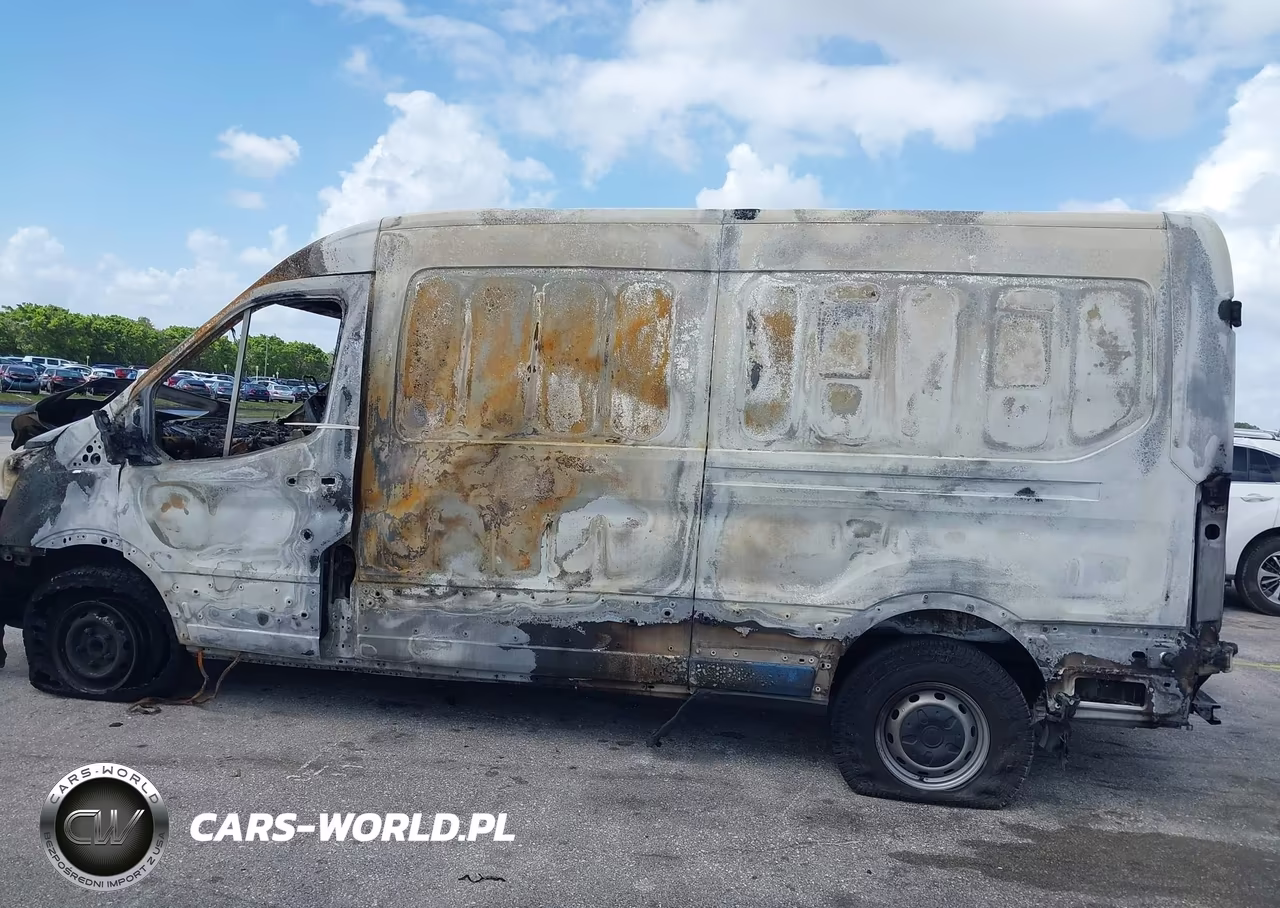 2018 Ford Transit T-250 VIN:1FTYR2CG5JKB45196 - 13