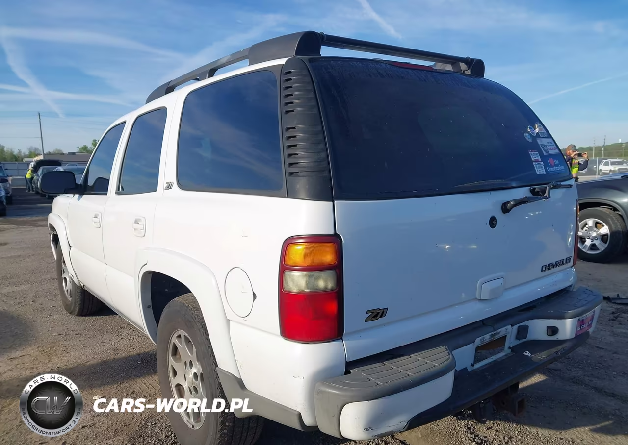 2002 Chevrolet Tahoe Z71 VIN:1GNEK13ZX2R221336 - 3