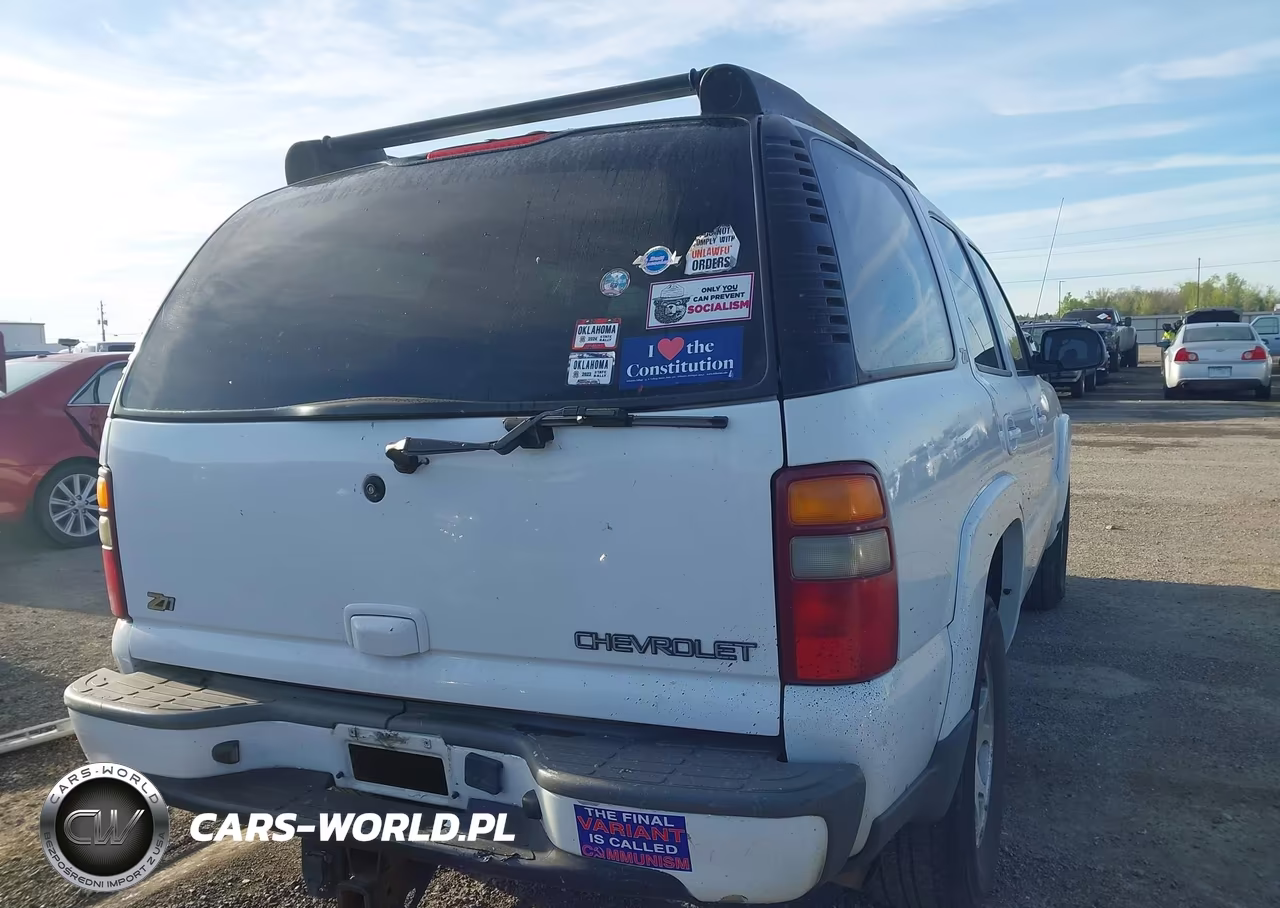 2002 Chevrolet Tahoe Z71 VIN:1GNEK13ZX2R221336 - 4