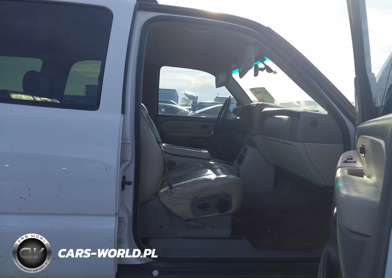2002 Chevrolet Tahoe Z71 VIN:1GNEK13ZX2R221336 - 5