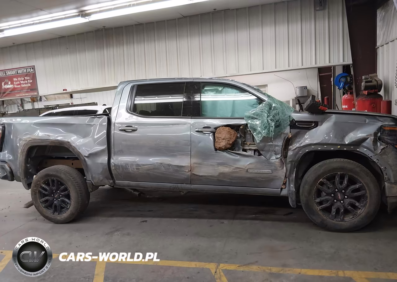 2025 GMC Sierra 1500 4Wd Short Box Elevation With 3Sb VIN:3GTPUCEK1SG292951 - 13