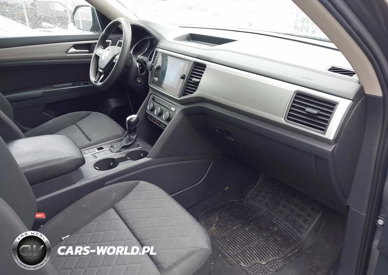 2018 Volkswagen Atlas 3.6L V6 Launch Edition VIN:1V2BR2CA8JC501196 - 5