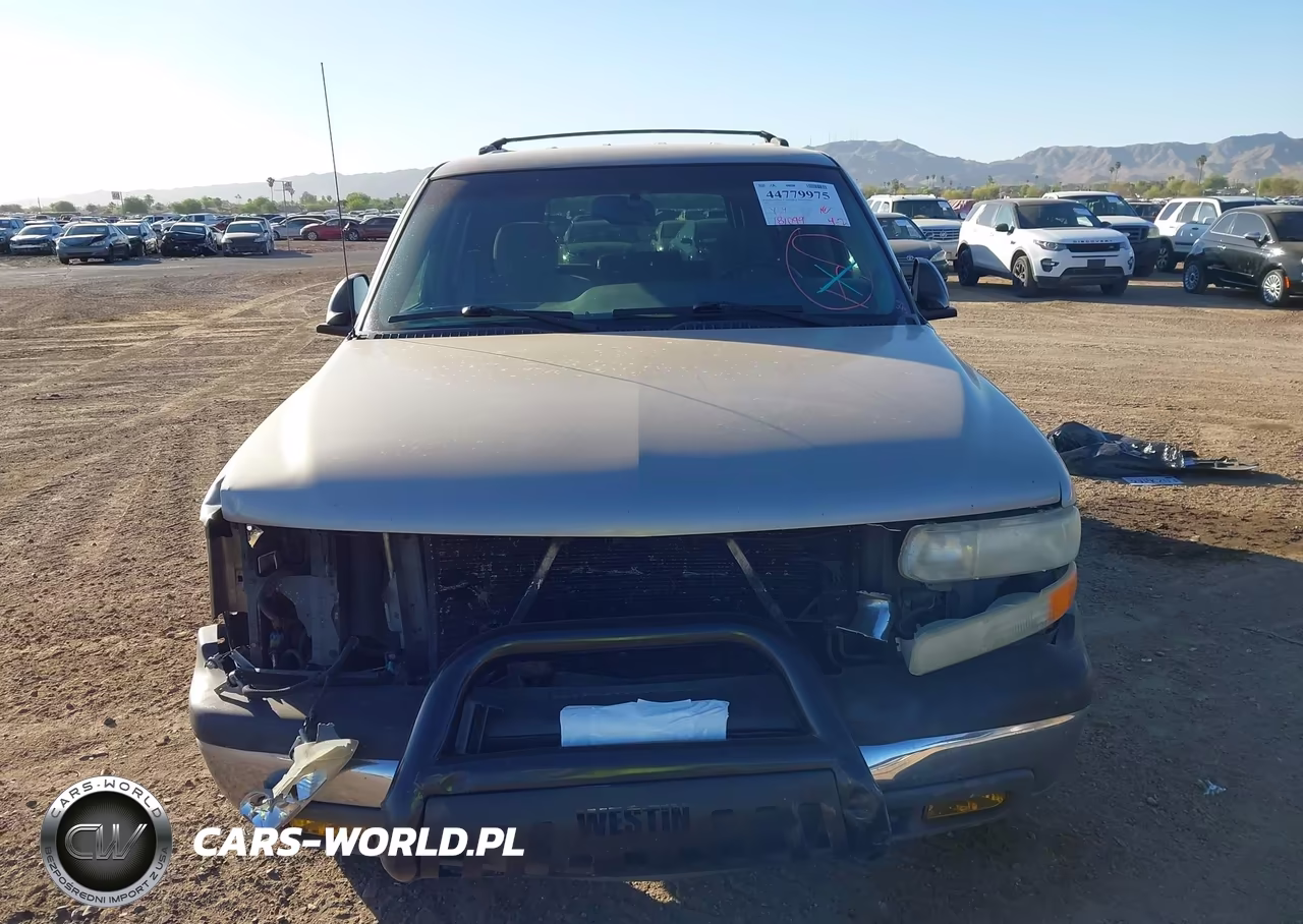 2003 Chevrolet Tahoe Ls VIN:1GNEC13T03R253173 - 13