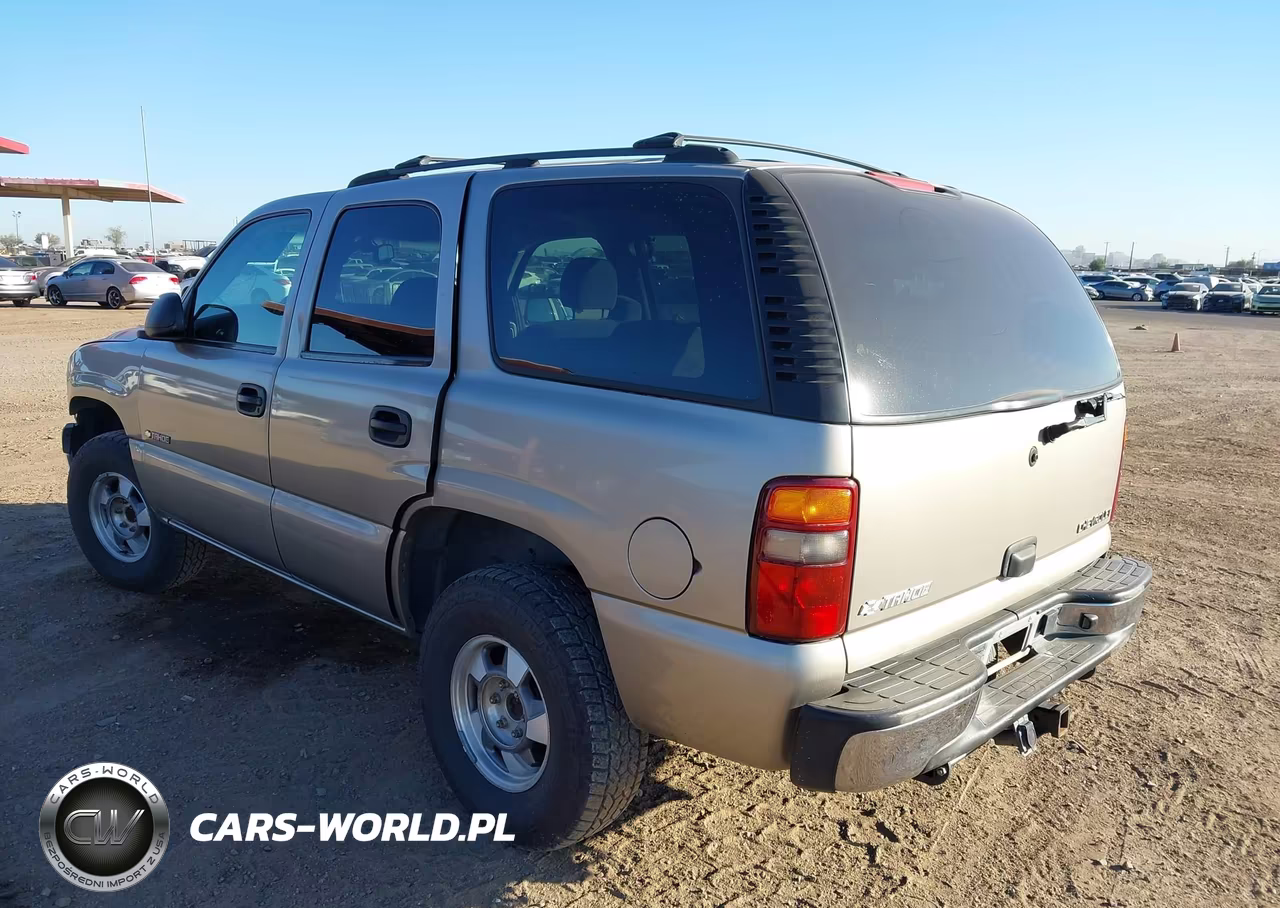 2003 Chevrolet Tahoe Ls VIN:1GNEC13T03R253173 - 3