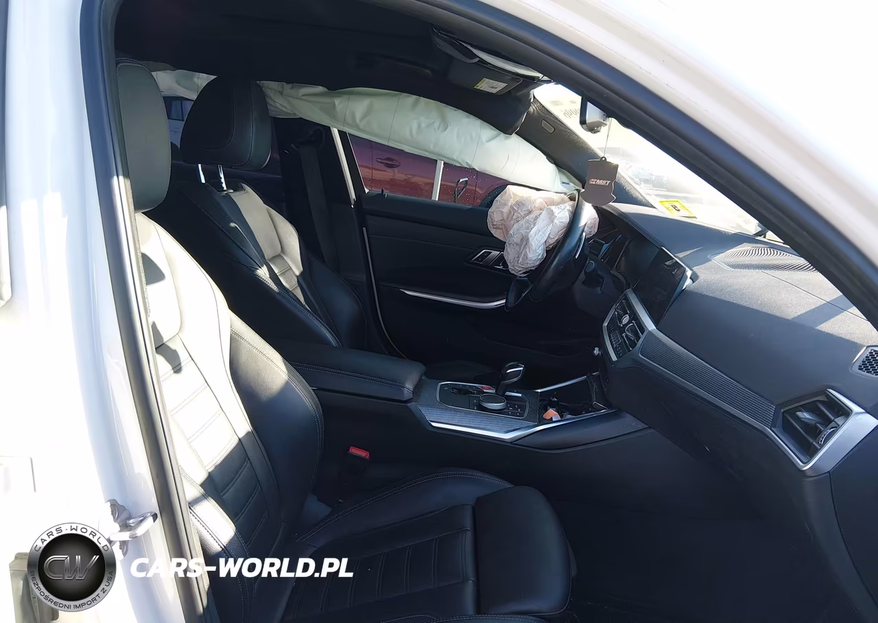 2019 BMW 330I xDrive VIN:WBA5R7C58KAJ78972 - 5