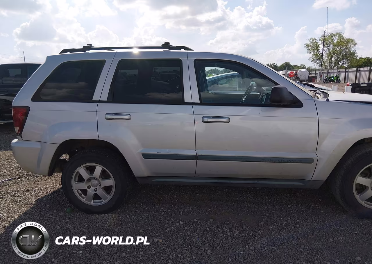 2008 Jeep Grand Cherokee Laredo VIN:1J8HS48N48C150992 - 13