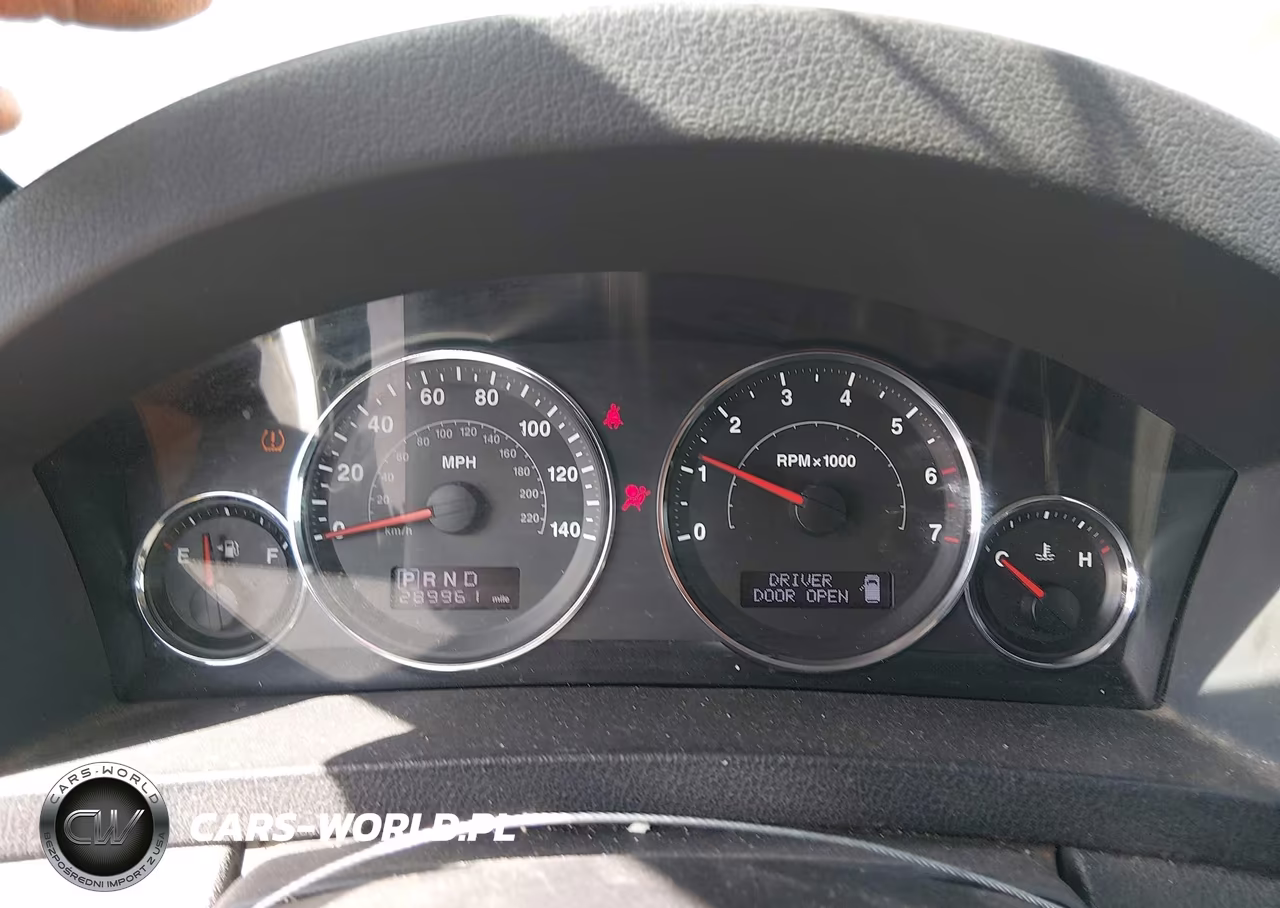 2008 Jeep Grand Cherokee Laredo VIN:1J8HS48N48C150992 - 7