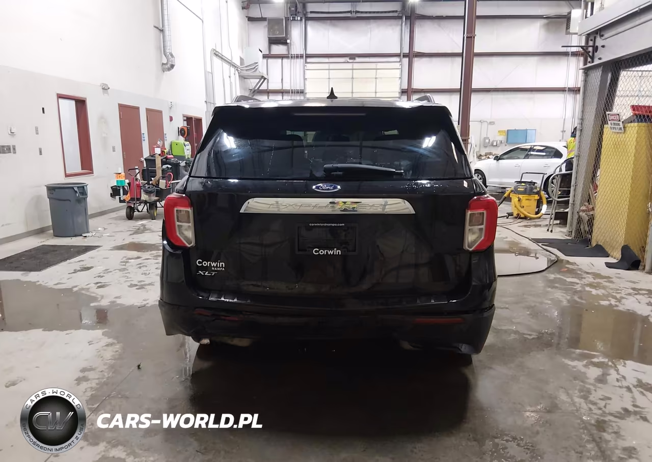 2022 Ford Explorer Xlt VIN:1FMSK7DH7NGA81052 - 16
