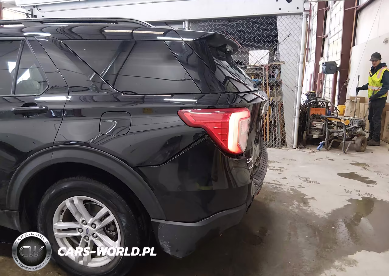 2022 Ford Explorer Xlt VIN:1FMSK7DH7NGA81052 - 19