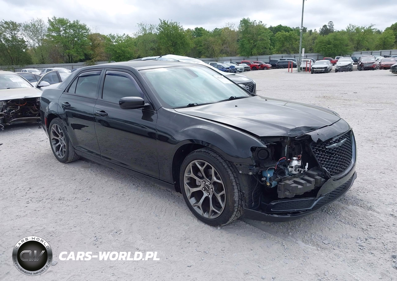 2018 Chrysler 300 Touring